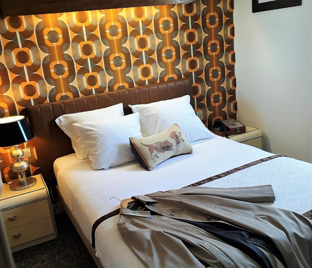 Hotel Detective Etretat