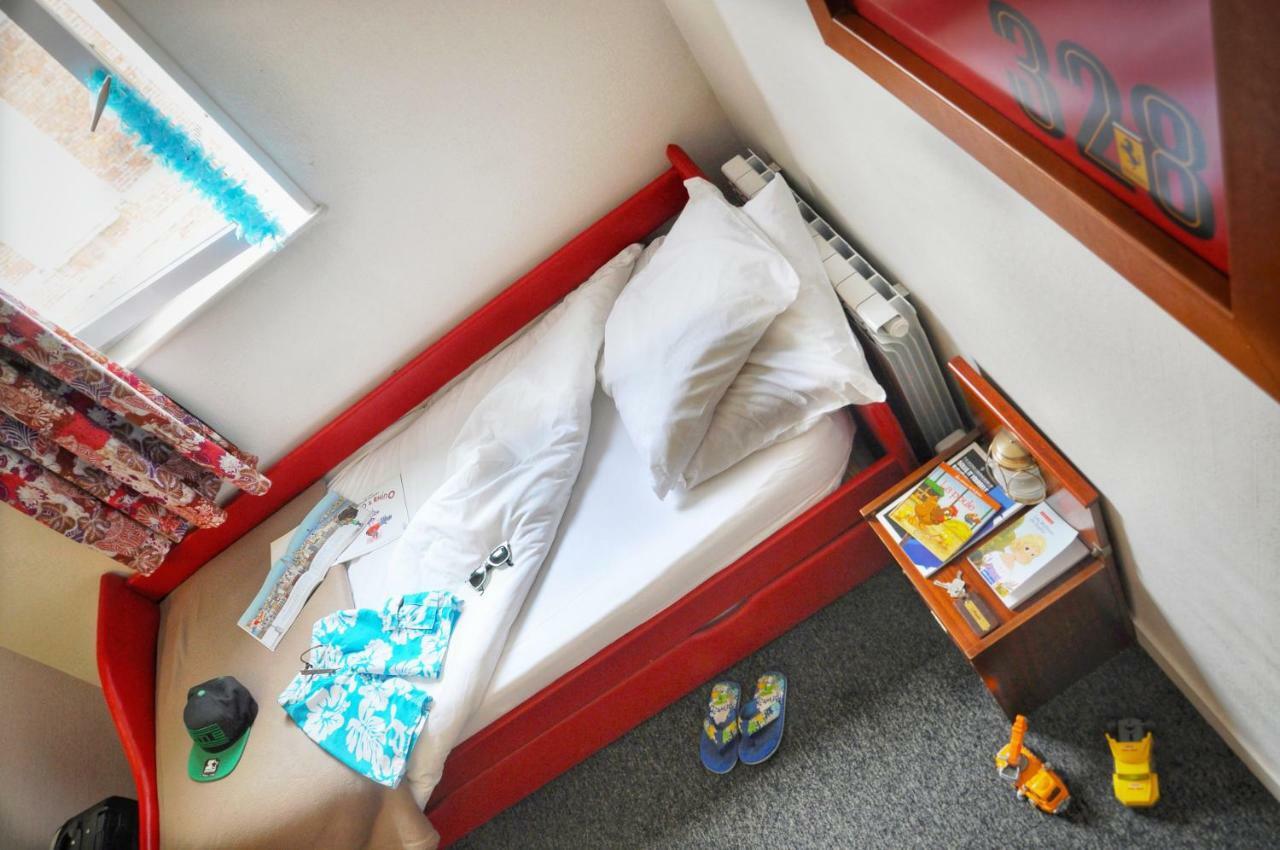 Hotel Detective Etretat